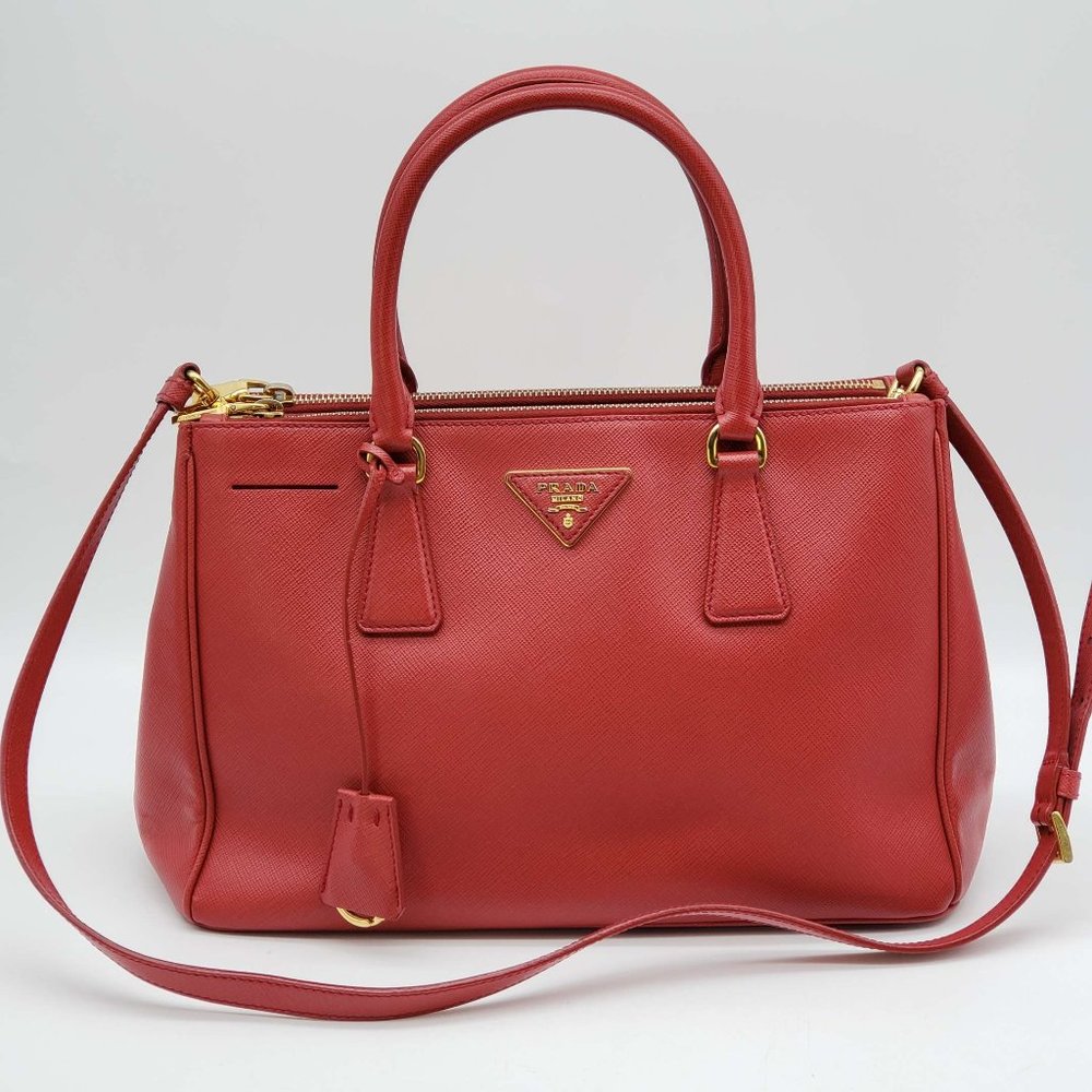 100% Authentic Prada Saffiano Small Red Shoulder Bag - Picture 1 of 16